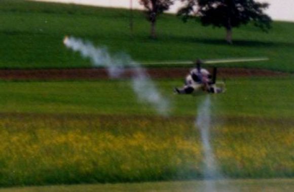 Airwolf4_gr.jpg