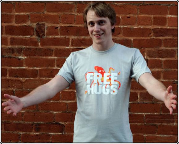 FreeHugs_Fullpic_1.jpg