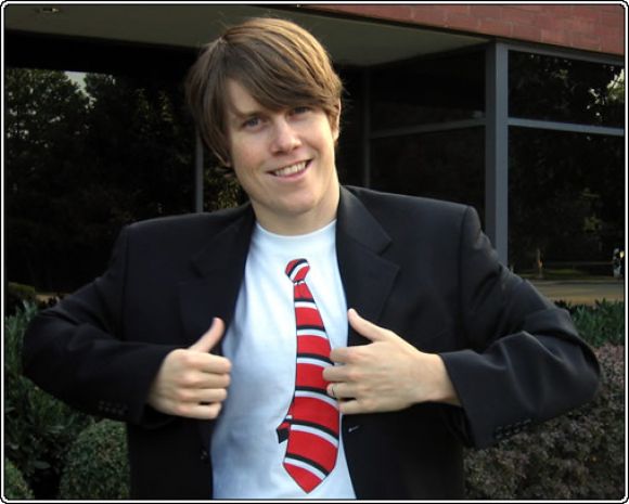 NeckTieShirt_Fullpic_1.jpg